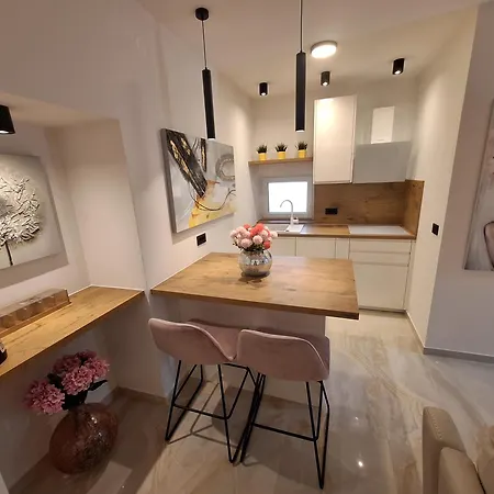 Exclusive Center With Free E-bikes Rovinj