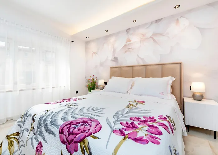 Exclusive Center With Free E-bikes